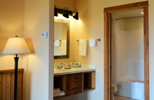 McAllister Hotel | McAllister Inn & Lodging