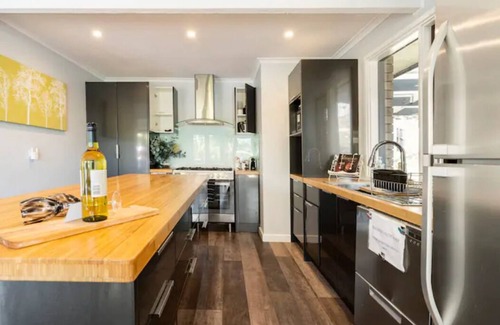 McCrae House | McCrae Family Beach Holiday