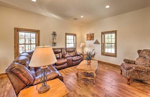 Campbellsport Apartment | McJuggers Loft Walk to Lake, Park, Restaurants