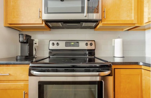 Wholesale District Apartment | McOuat Place 4C - Luxury 1 Bed Downtown Indy Apartment Prime Location