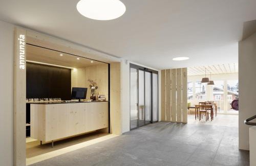 Curaglia Hotel | Medelina