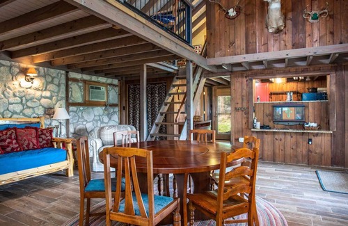 Medina House | Medina Mountain Retreat