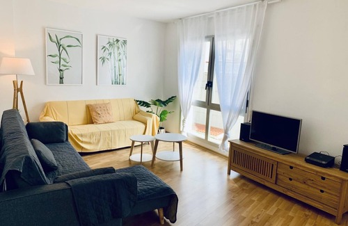 Sant Feliu de Guixols Apartment | Mediterranean apartment centrally located 500m beach