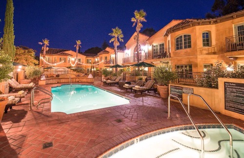 Los Gatos House | Mediterranean Unit with Outdoor Pool, Free Parking, Near Silicon Valley