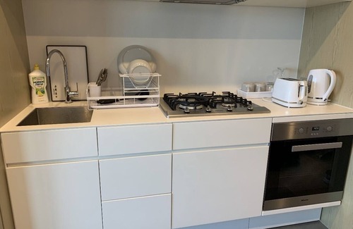 Docklands Apartment | Melbourne 270° True Waterfront with Unrivalled Harbour & CBD Views