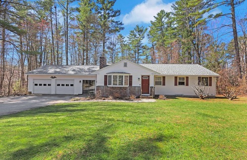 Melvin Village House | Melvin Village - 5 Bed/3 Bath - Lake Winnipesaukee