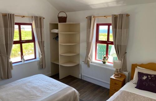Carrick House | Memory Lane Self Catering Cottage