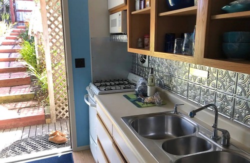 Albion Cottage | Mendocino Coast Cliffside Cottage - Sea Cloud