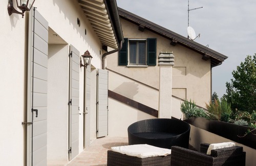Botteghe di Albinea Apartment | Meraviglioso appartamento con terrazza