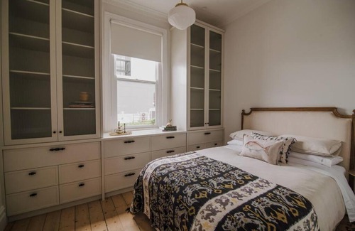 Geelong Apartment | Merchant on Malop - Luxe City Escape