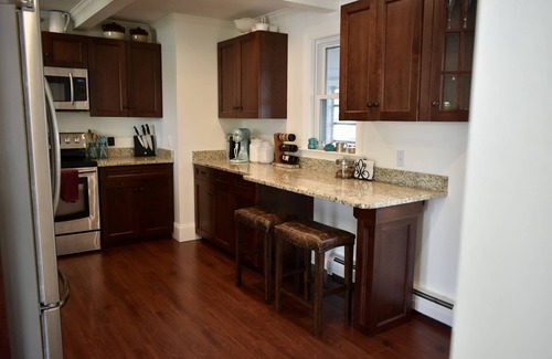Meredith House | Meredith Bay - Brand New 1st Floor Apartment In Private Home