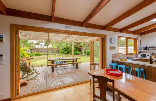 Merricks Beach House | Merricks Surf Cottage - Charming Beachfront Bliss