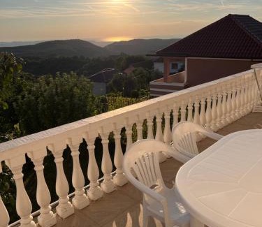 Kruje House | Meti Guest House