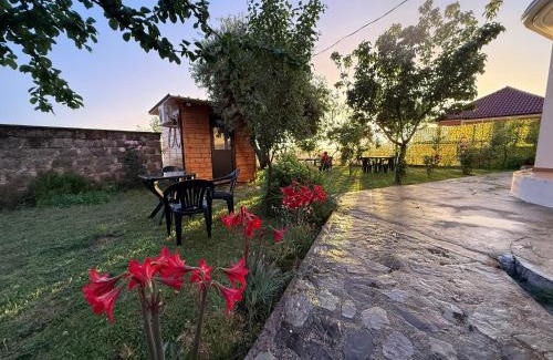 Kruje House | Meti Guest House