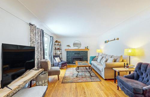 Lake Leelanau House | MI Blue Mallard