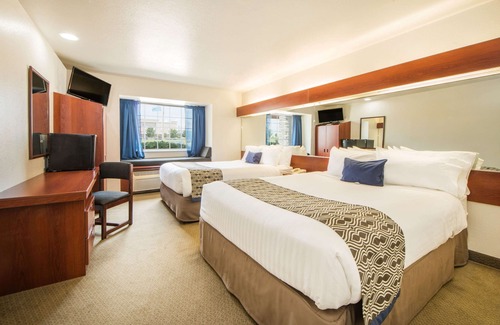 Miami Hotel | Microtel Inn & Suites by Wyndham Miami