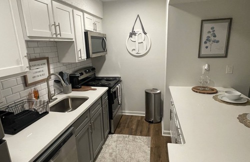 Huntsville Apartment | Mid city huntsvegas studio #2