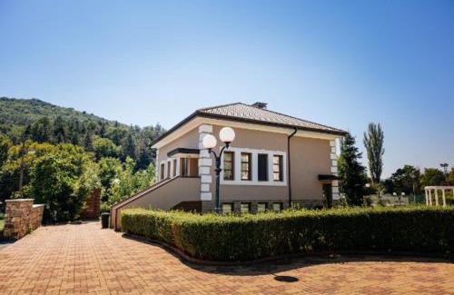Mogilovo Hotel | Midalidare Hotel & Spa