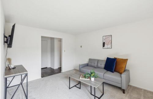 Parma Apartment | Midtown 3402i Cozy & Comfy I Free Parking