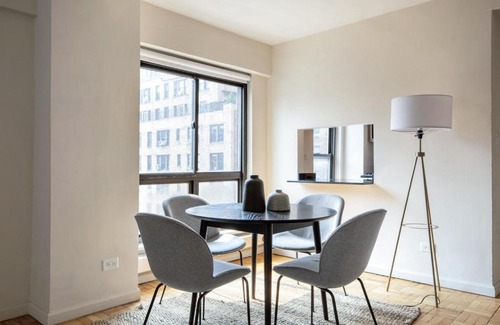 Turtle Bay Apartment | Midtown E 2BR w WD nr Central Park NYC-531
