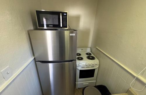 Midtown House | Midtown Hideaway 1 BR Nest