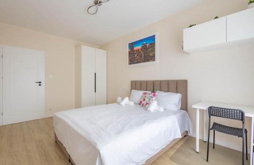 Targowek Apartment | Miedza Apartament - Targówek, Metro Trocka