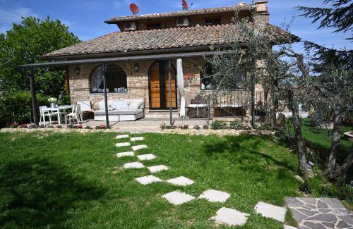 Montepulciano House | mikipongTWO