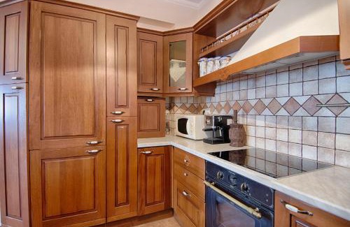 Mouresi Villa | Mila House
