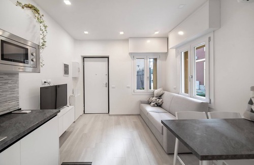 Cinisello Balsamo Apartment | [Milan - Cinisello B.] Apartment on 2 floors for families and professionals
