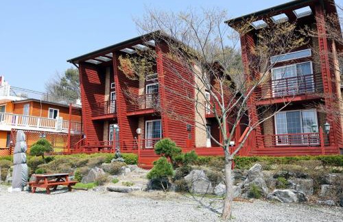 Kkotchi House | Milart Pension