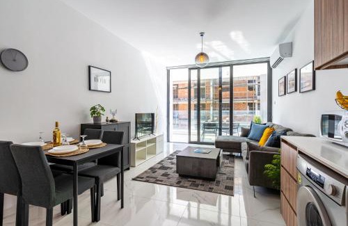 Livadia Apartment | Miles 2-Bedroom Apt in Livadia