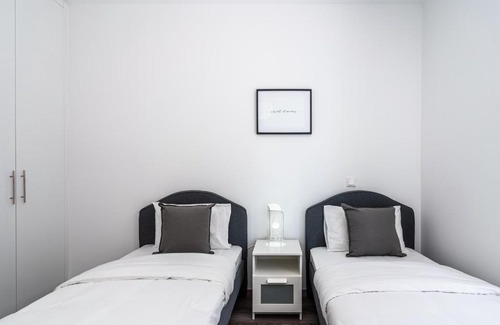 Livadia Apartment | Miles 2-Bedroom Apt in Livadia