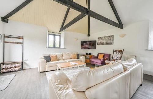 Newquay House | Mill House @ Goonwinnow Farm