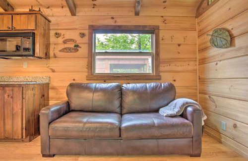 Mill Spring House | Mill Spring Cabin Near Parker-Binns Winery!