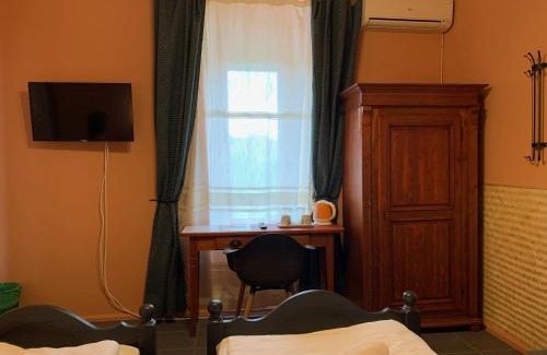 Nagyoroszi Hotel | MiLLER's Inn Panzió és Étterem