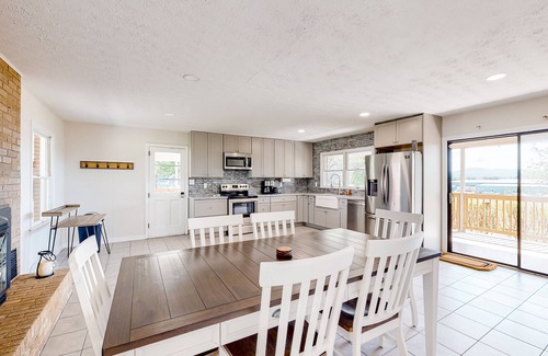 Mills River House | Mills River Brew House | House in Mills River with mountain views