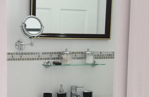 Jack's Hill Apartment | Millsborough B&B