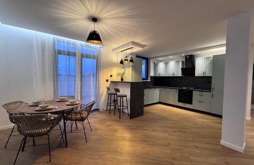 Ciolpani Villa | Mimosa Villas