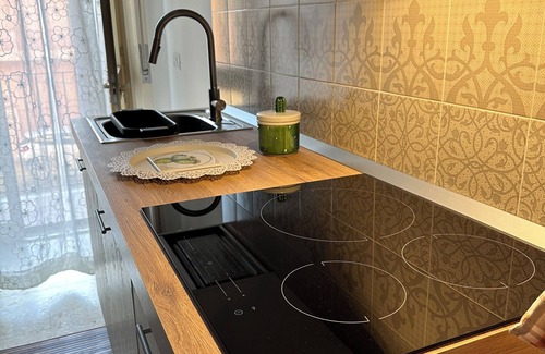 Milazzo Apartment | Mini Appartamento di 50mq con Angolo Cottura e 6 Posti Letto, a 150 m dal Mare
