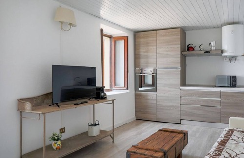 Fiumelatte Apartment | MINI MAGIC by Design Studio