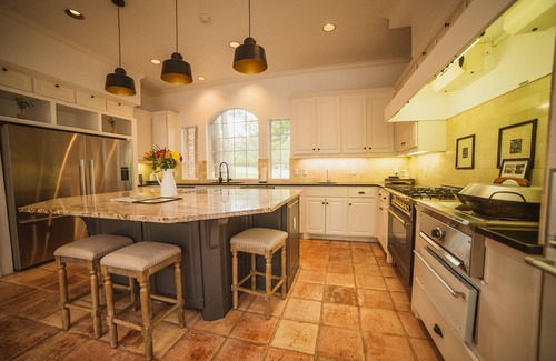 Waxahachie House | Mini Mansion with Pool, Hot Tub, Decking Overlooking Pond & Games