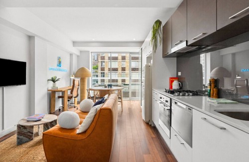 Woolloomooloo Apartment | Mini Penthouse by Sydney Dreams
