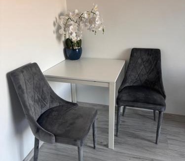 Wola Apartment | Mini Warszawa