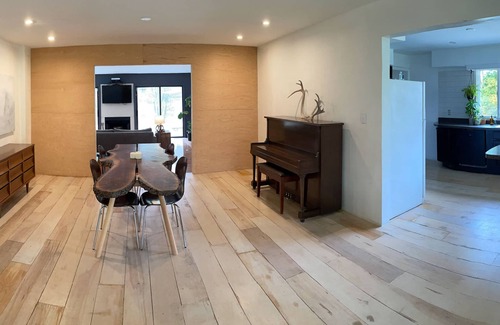 Peninsula House | Minimalist House in Cuyahoga Valley National Park