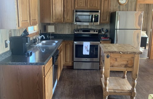 Fayetteville Cottage | Minutes from Round Top