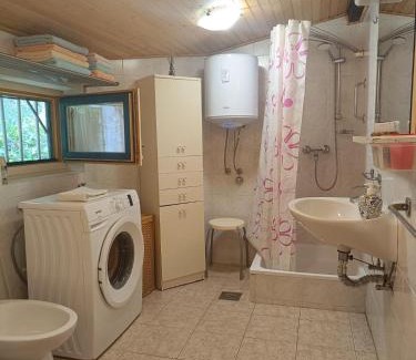 Sucici House | Mir u prirodi