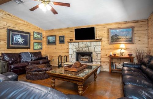 Mountain Home House | Miracle Springs Ranch Lodge