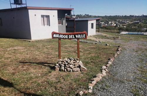 Comuna Estancia Vieja House | Mirador del valle