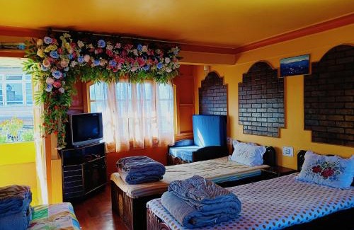 Mirik Hotel | Mirik Sarangi Hotel & Cottages