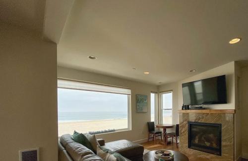 South Mission Beach Apartment | Mission Beachfront Four Bedrooms Home